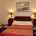 Hotel Les Deux Gares & 4*