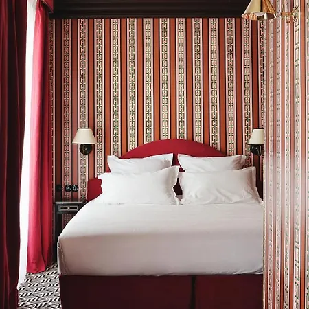 Les Deux Gares & Otel