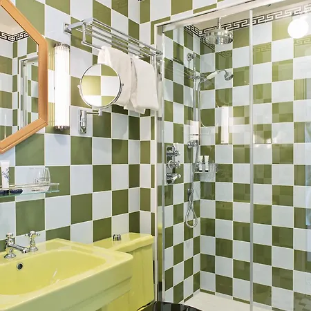 Les Deux Gares & 4* Paris