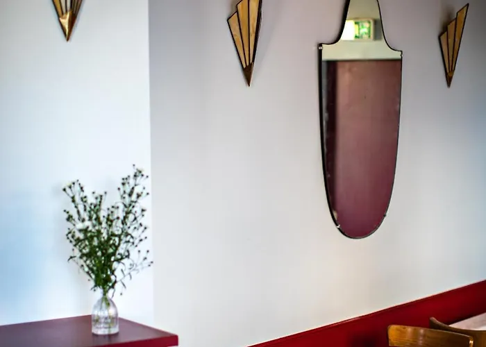Les Deux Gares & 4* Paryż