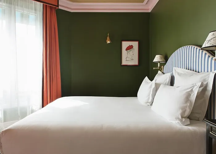 Les Deux Gares & Hotel Paryż