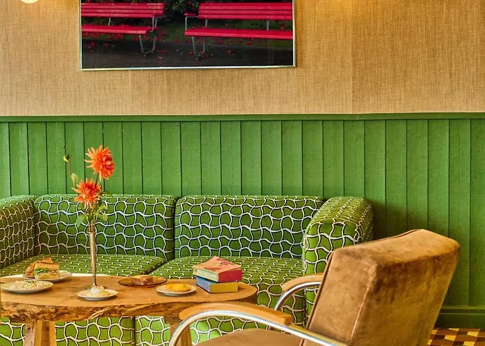 Hotel Les Deux Gares & 4*