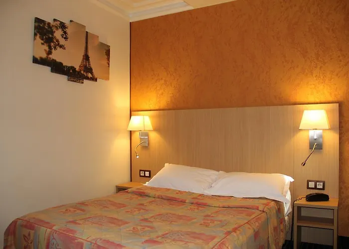 Hotel Les Deux Gares & Paryż