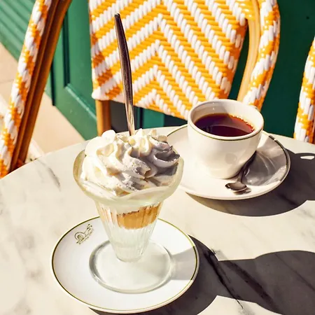 Les Deux Gares & Paris