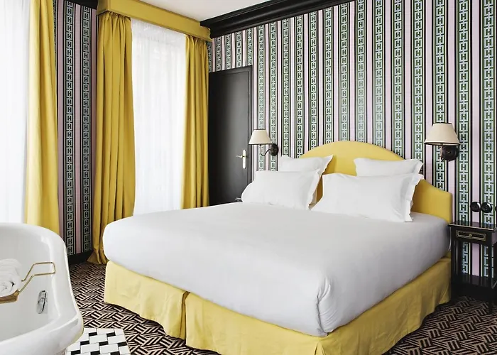 Les Deux Gares & Hotel 4*