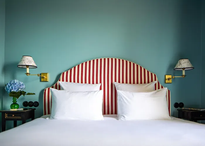 Les Deux Gares & 4* Paris