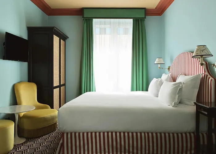 Otel Les Deux Gares & Paris