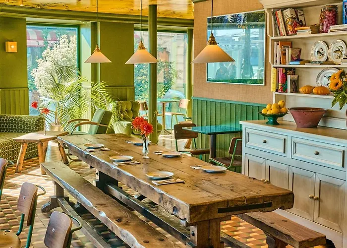 Les Deux Gares & 4* Paris