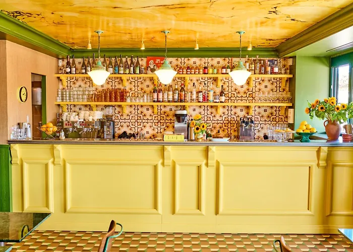 Les Deux Gares & Hotel 4*