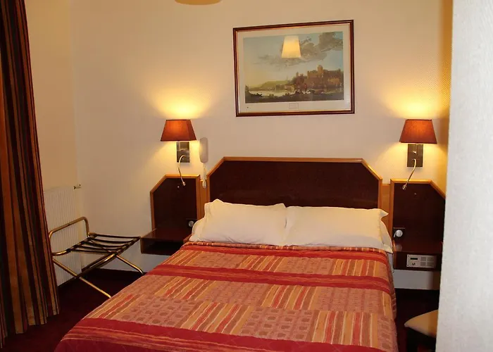 Hotel Les Deux Gares & 4*