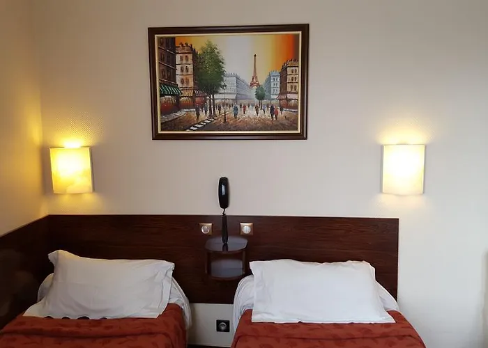 Les Deux Gares & Hotel